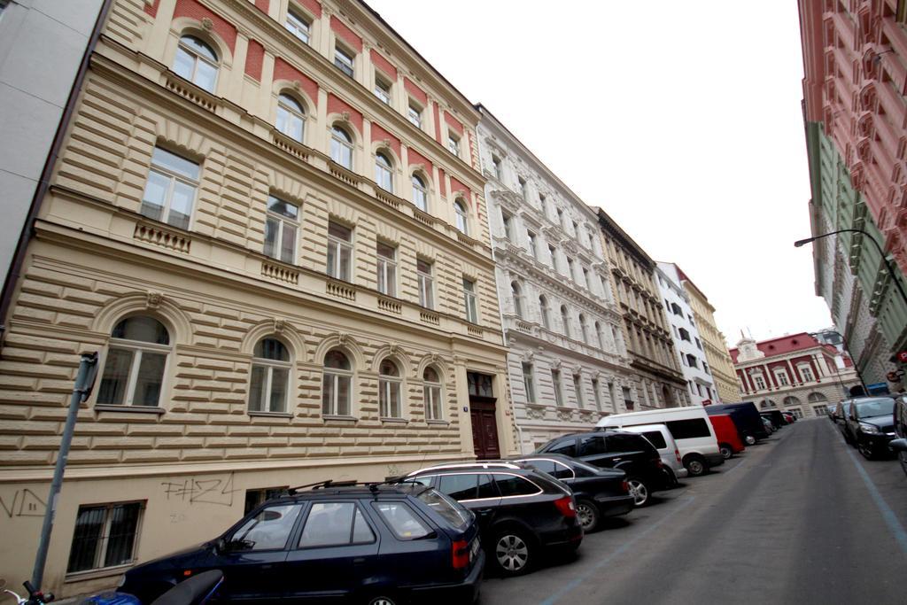 Hálkova Studio Praha Exteriér fotografie